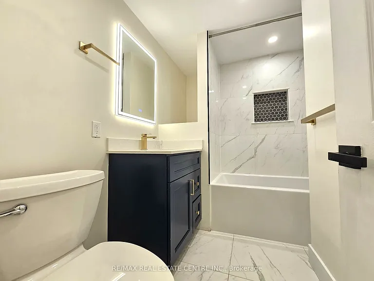 834 Westminster Dr S #MAIN — Photo 19