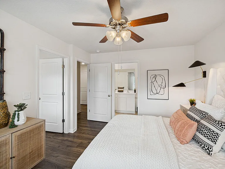 The Summit Townhomes — Photo 14