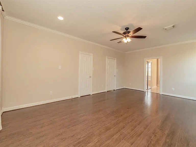 1727 Park Forest Dr — Photo 23
