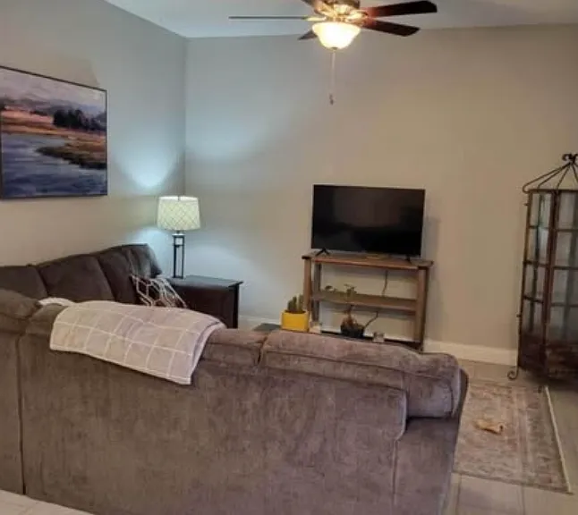 3425 Stanley Rd #K — Photo 3