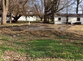 300 W Beech St, Shelbina, MO 63468