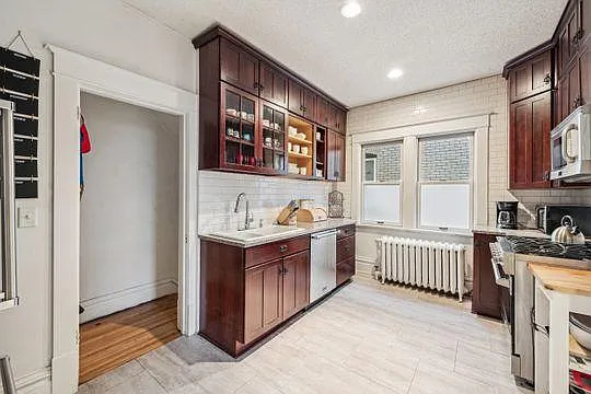 1009 Grand Ave — Photo 5