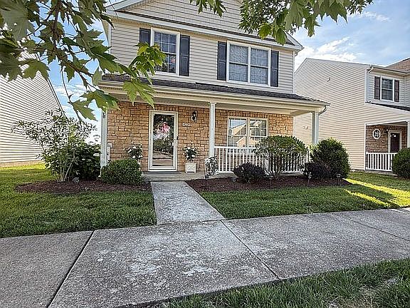 2nd image of 4229 Jasmine Rose Way