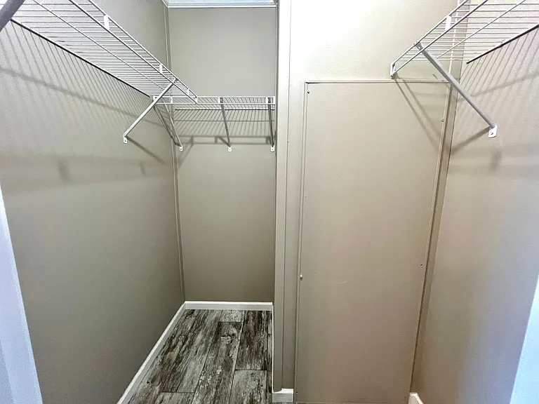 Groveland Manor — Photo 15
