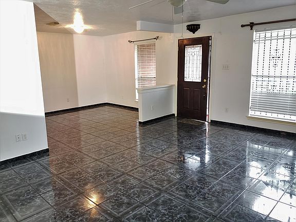2nd image of 5627 Drakestone Blvd