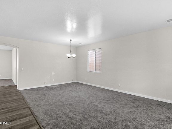 3rd image of 43524 W BAILEY Drive