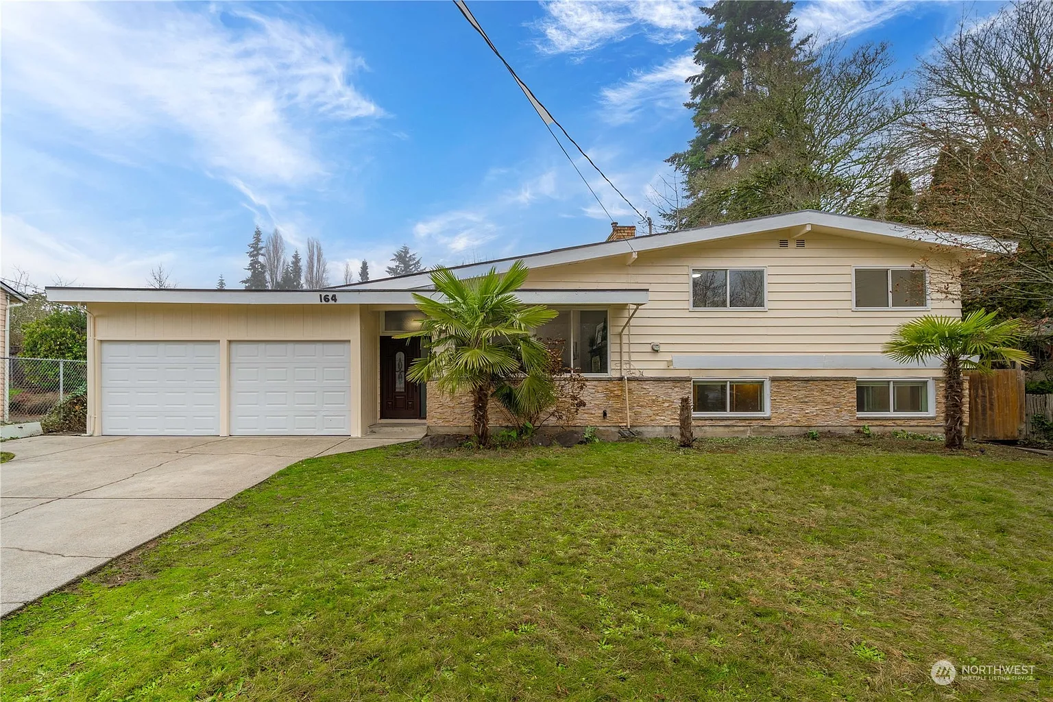 164 154th Place NE photo 1
