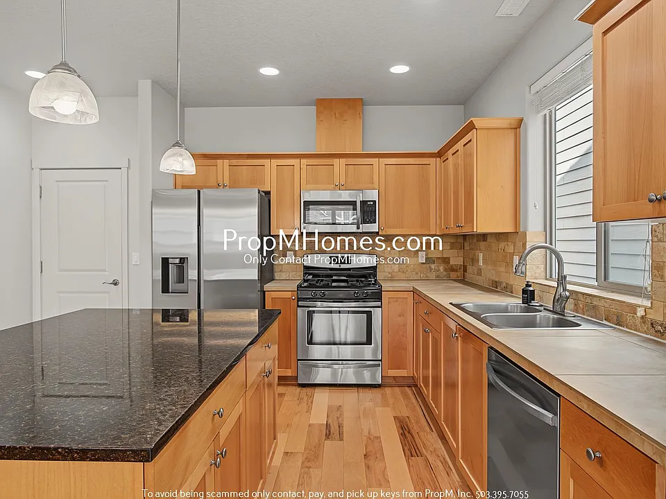 16825 SW Romeo Ter
