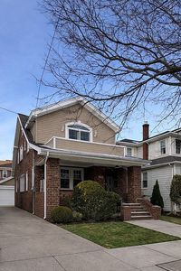 223 128th Bch, Rockaway Park, NY, 11694