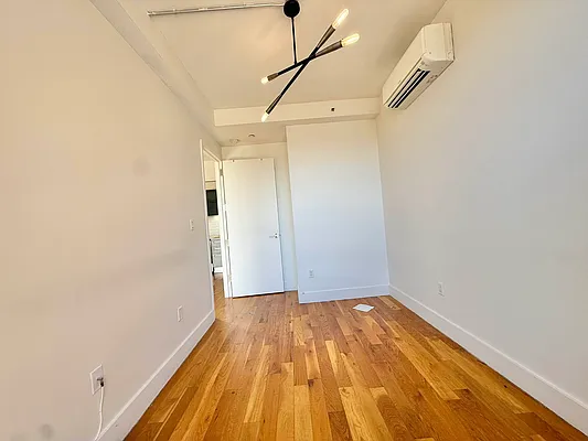 Rented by ERNY LLC | media 7