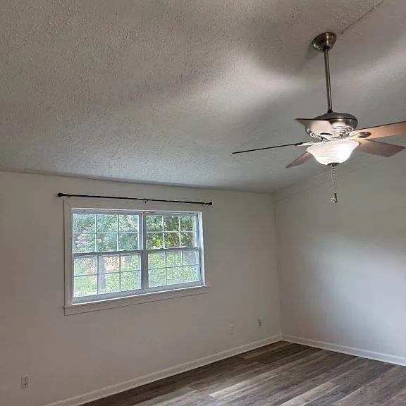 9 Richardson Dr — Photo 9