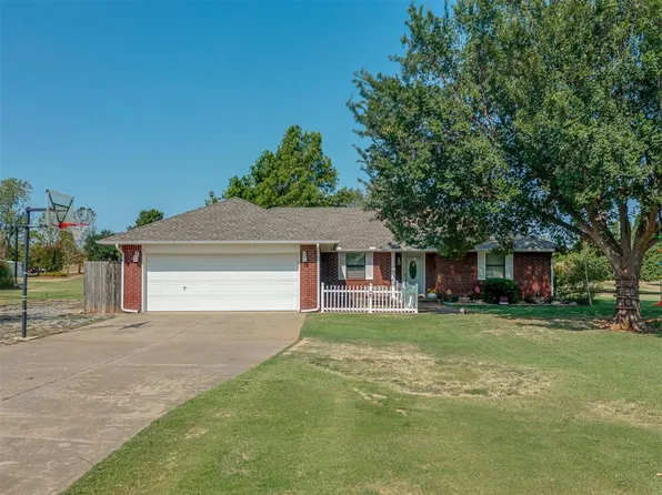 413 Summer Oaks Dr, Blanchard, OK 73010