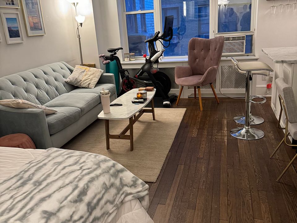 1st image of 7 Park Ave APT 3-J