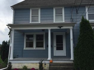 10 S Fulton St, Strasburg, PA 17579