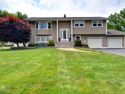 19 Reynolds Rd, Pequannock, NJ, 07440