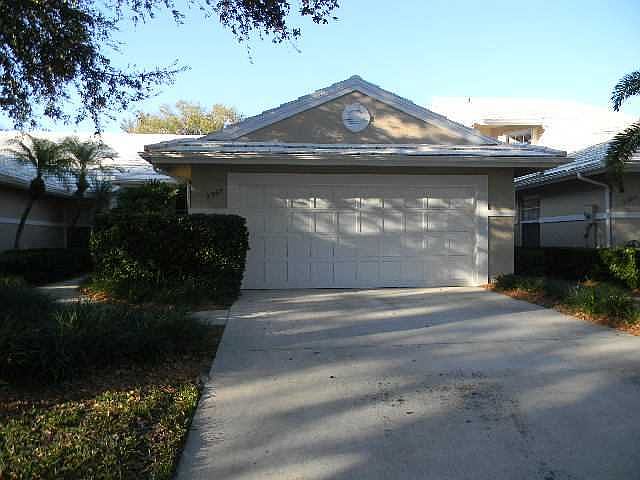 1st image of 2387 SW FOXPOINT Trail