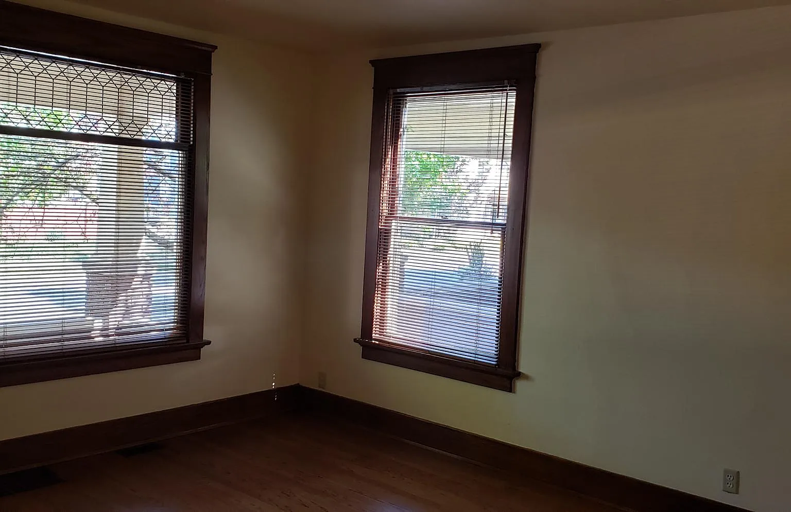 1 bed, 700 sqft, $995 — Photo 3