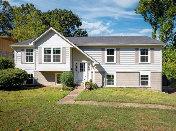 62 Kingspark Rd, Little Rock, AR 72227