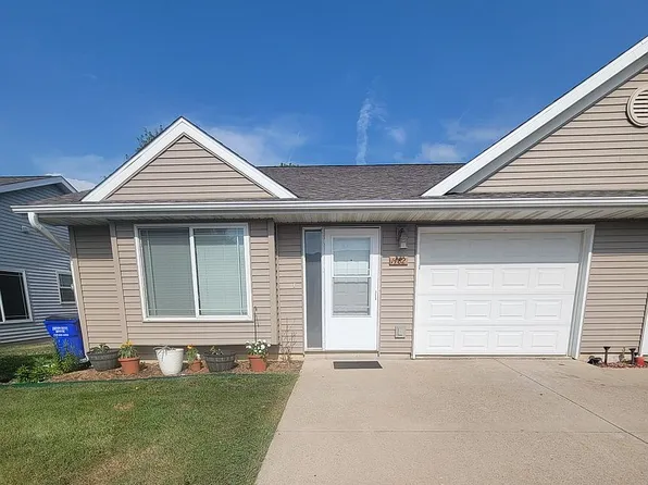 1482 Jaylen Ln, North Liberty, IA 52317