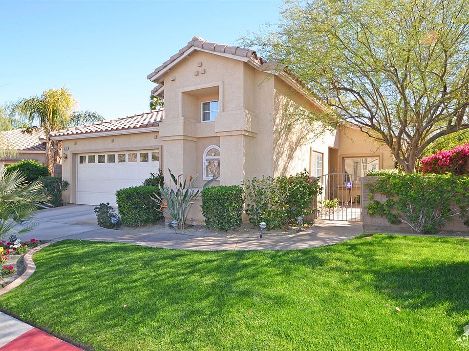 1st image of 80389 Pebble Beach Dr