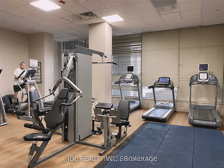 5791 Yonge St #803 — Photo 11