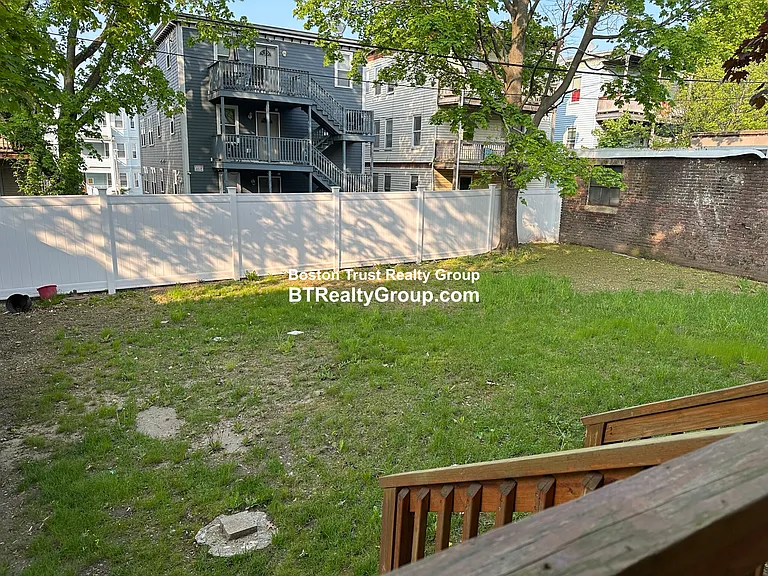 22 Hosmer St #1 — Photo 13