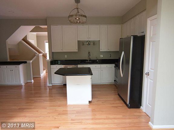 5th image of 14202 Glade Spring Dr