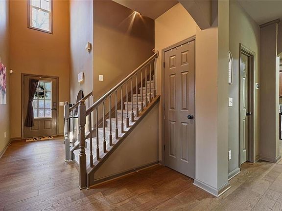 3rd image of 1951 Bay Beauty Ln SW