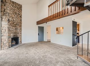 4303 S Andes Way APT 201, Aurora, CO 80015
