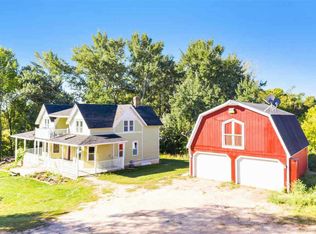 16922 Hwy R, Maribel, WI 54227