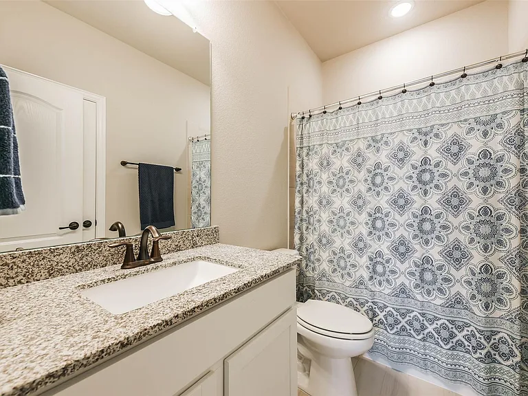 8307 Divot Trce — Photo 10