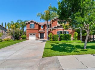9328 Grangehill Dr, Riverside, CA 92508