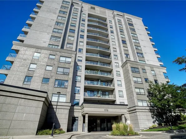 170 Water St N #202, Cambridge, ON N1R 3B6