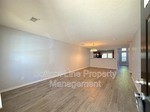 2nd image of 9932 Birch Knoll Ct