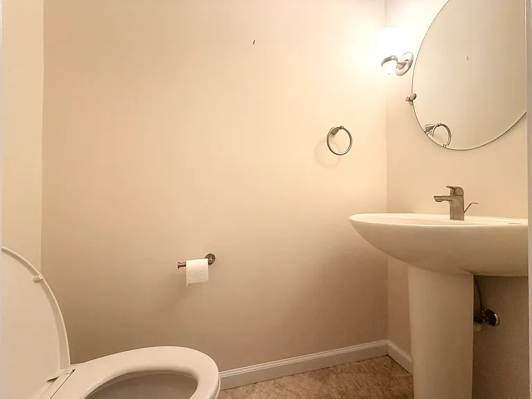7418 Crestberry Ln — Photo 56