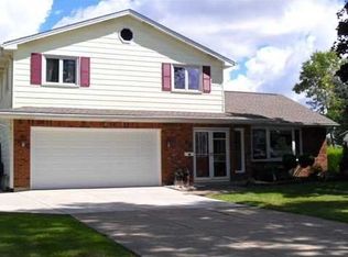 95 N Brier Rd, Amherst, NY 14228