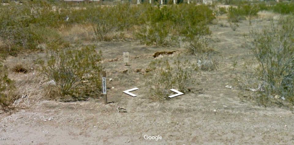 1st image of 30039 W Roosevelt St