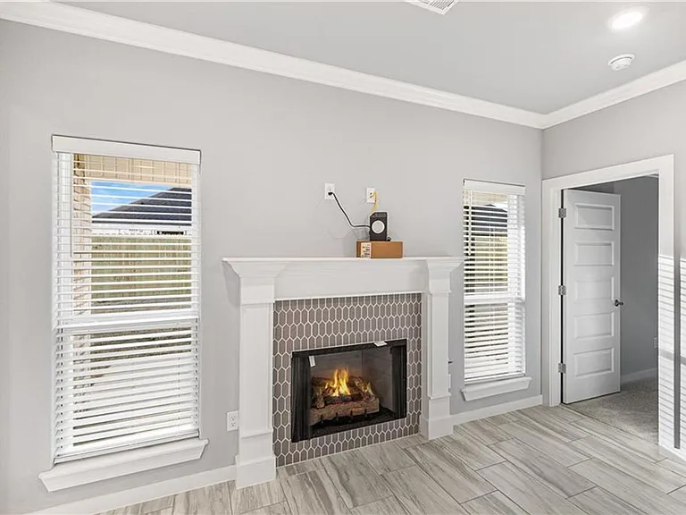 410 Peach Ave — Photo 14