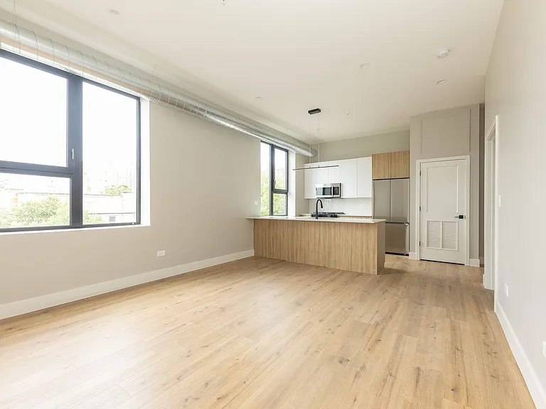 Sixty44 Residences — Photo 36