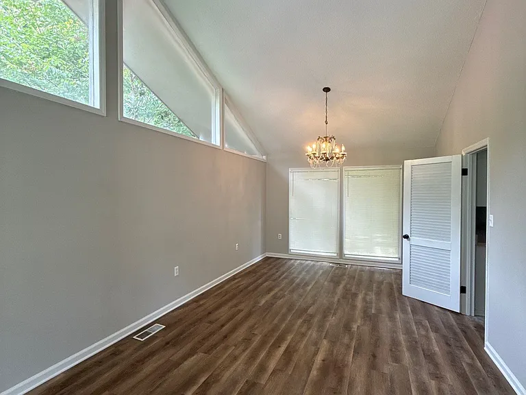925 Norris St — Photo 22