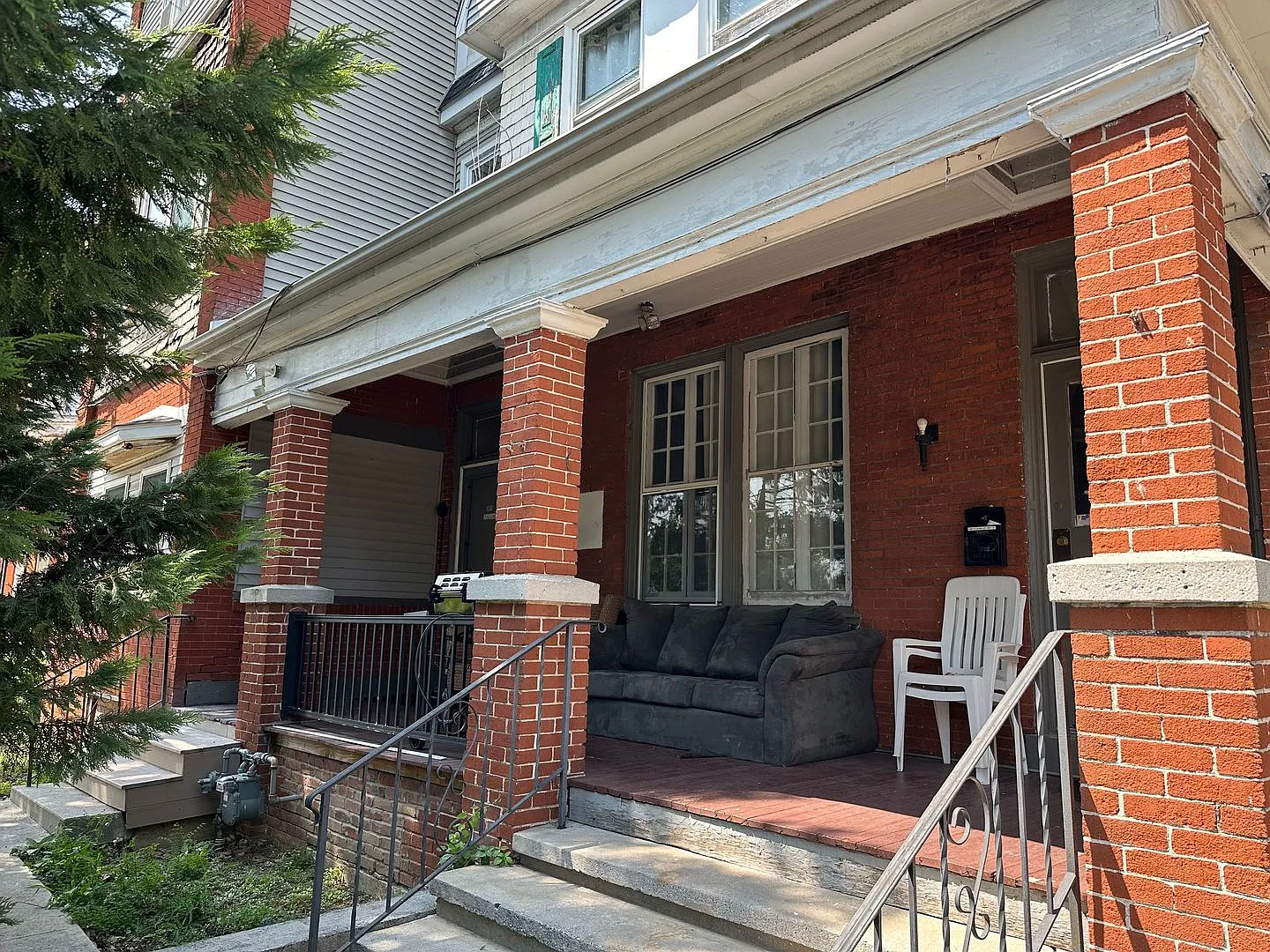 905 East King Street — Photo 4