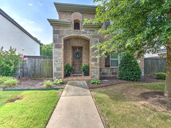 550 N Salem Rd, Fayetteville, AR 72704