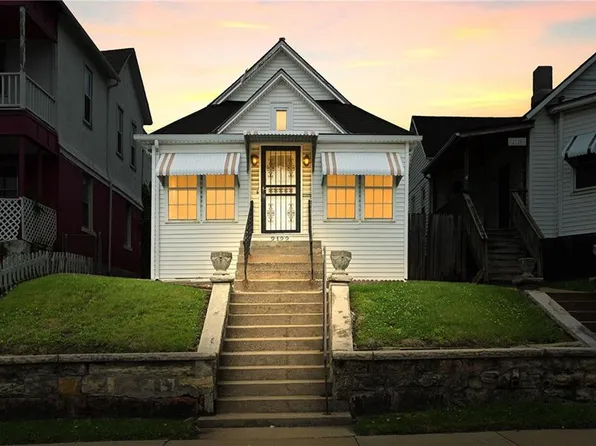 2122 Summit St, Kansas City, MO 64108