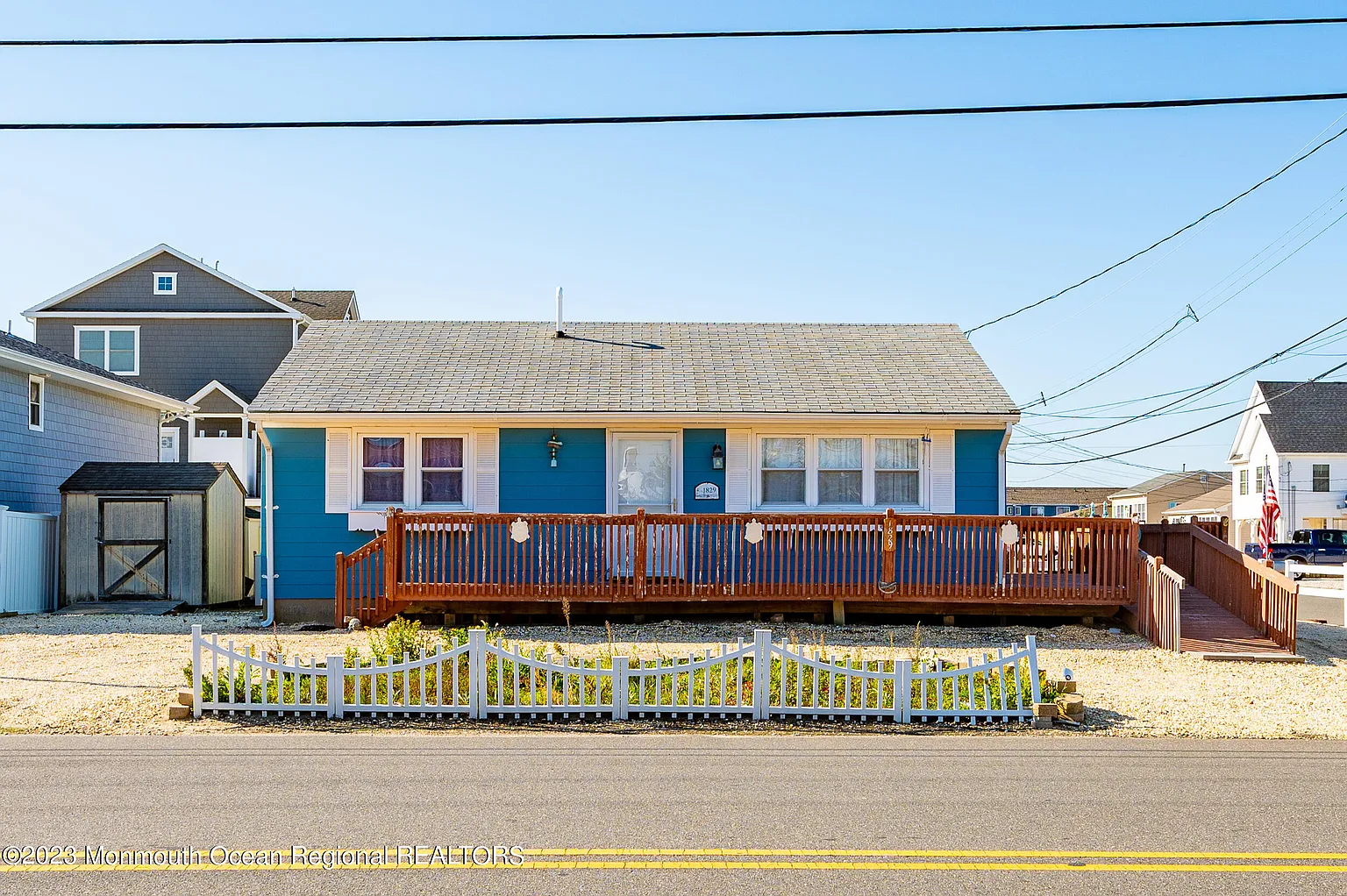 1829 Washington Avenue photo 1