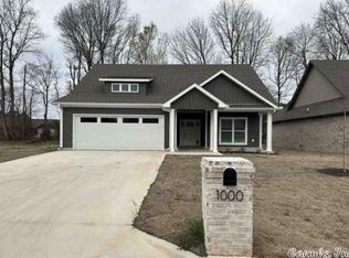 1000 Summit Ridge Dr, Paragould, AR 72450