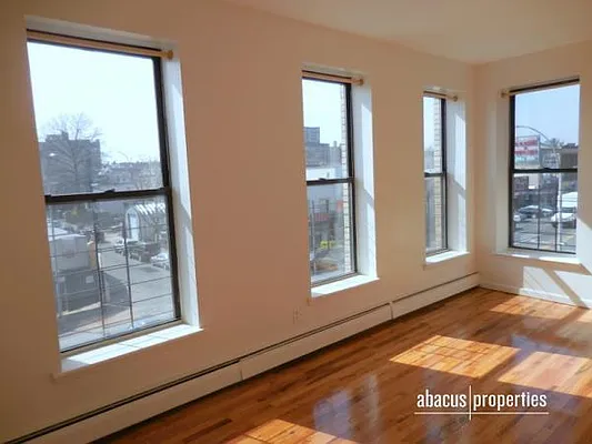 Rented by Abacus Properties | media 11