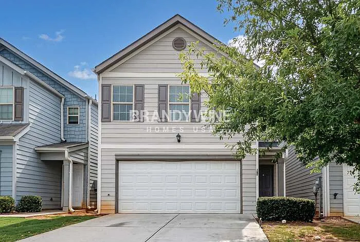 3 bed, 2.0 bath, 1469 sqft, $1,945 — Photo 2