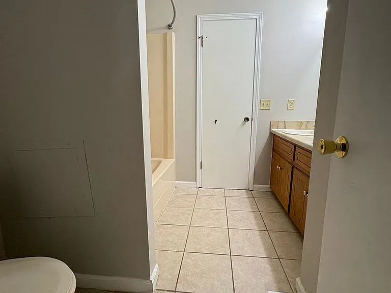 224 Edith Way — Photo 23