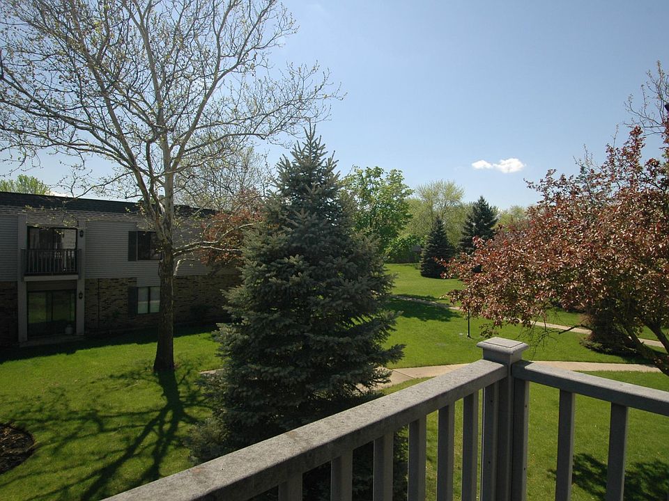 1st image of 7400 Grand Ave APT 204