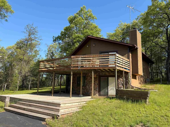 1186 Fairway Trl, Nekoosa, WI 54457